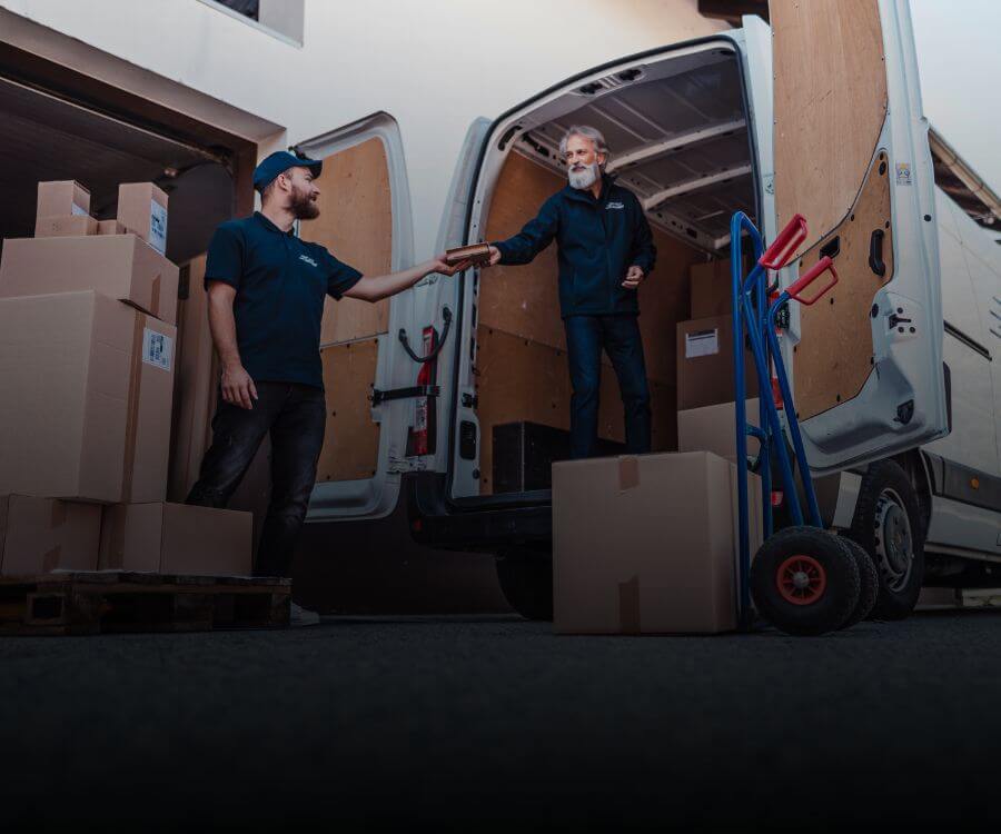 https://a2bexpress.nl/wp-content/uploads/2024/03/Overnight-levering-1.jpg
